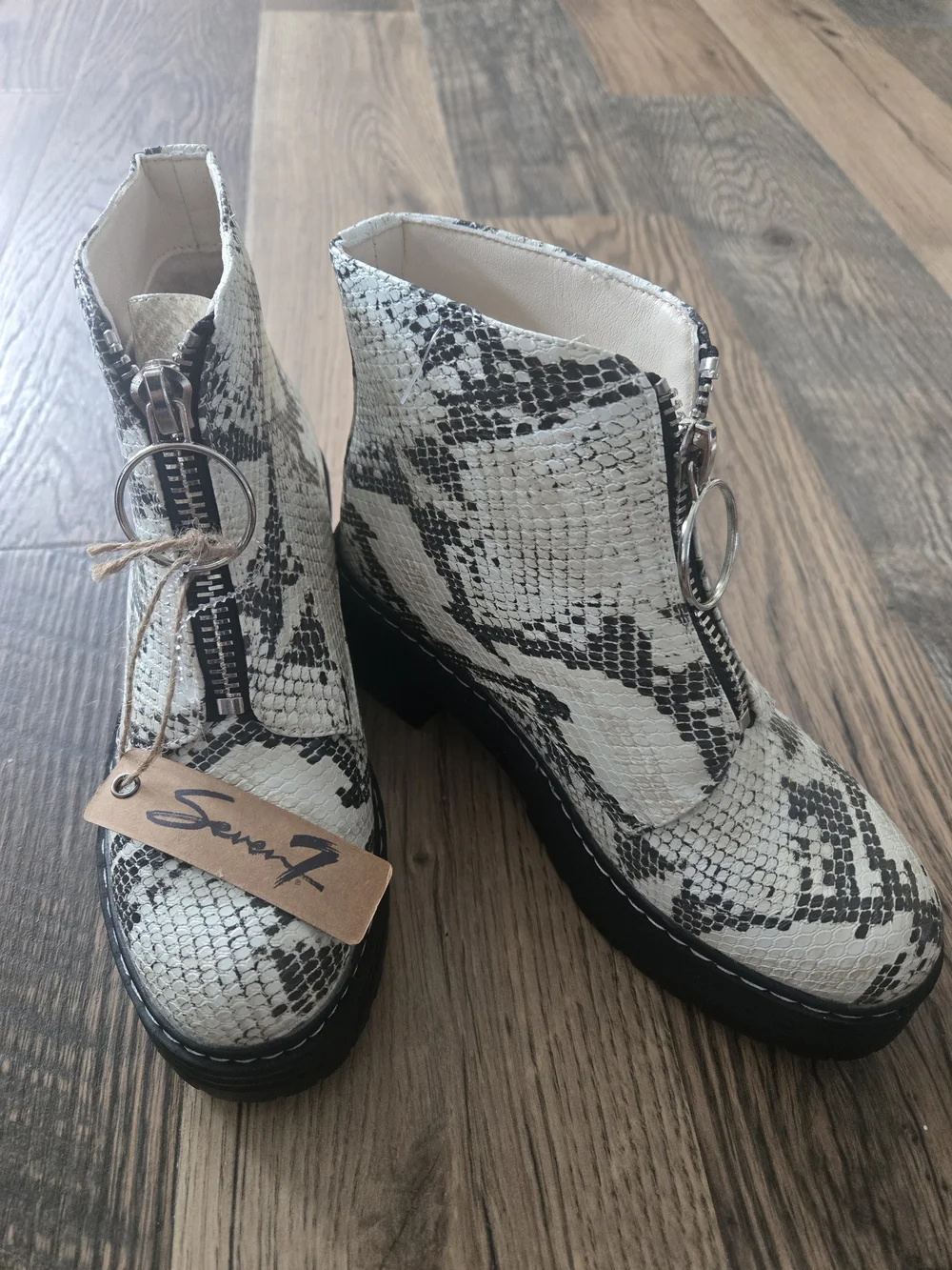 Seven7 White and Black Snake-Print Ankle Boots